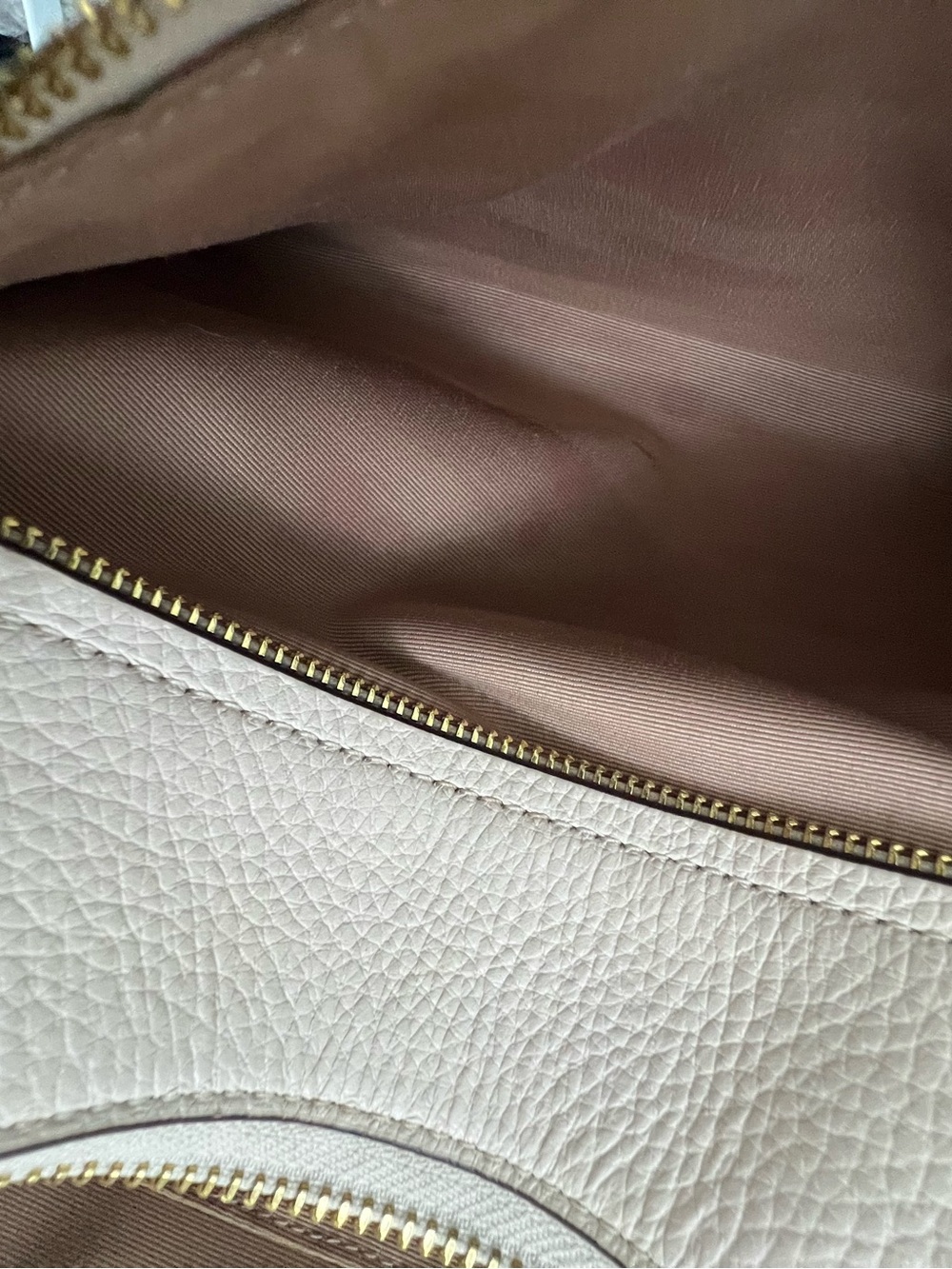 Coach Teri Hobo Bag - Picture 4 of 10